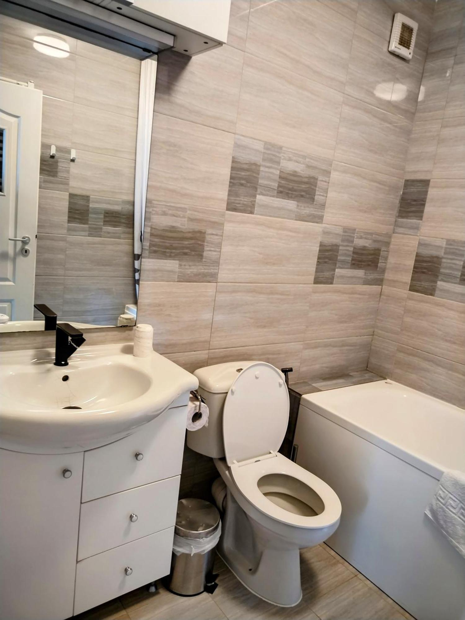 Exclusive Living * בוקרשט