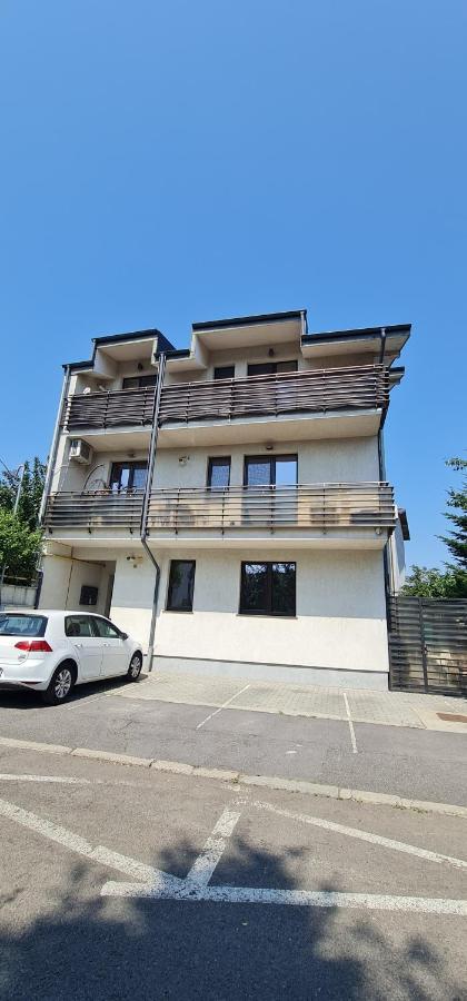 Exclusive Living Apartamento *